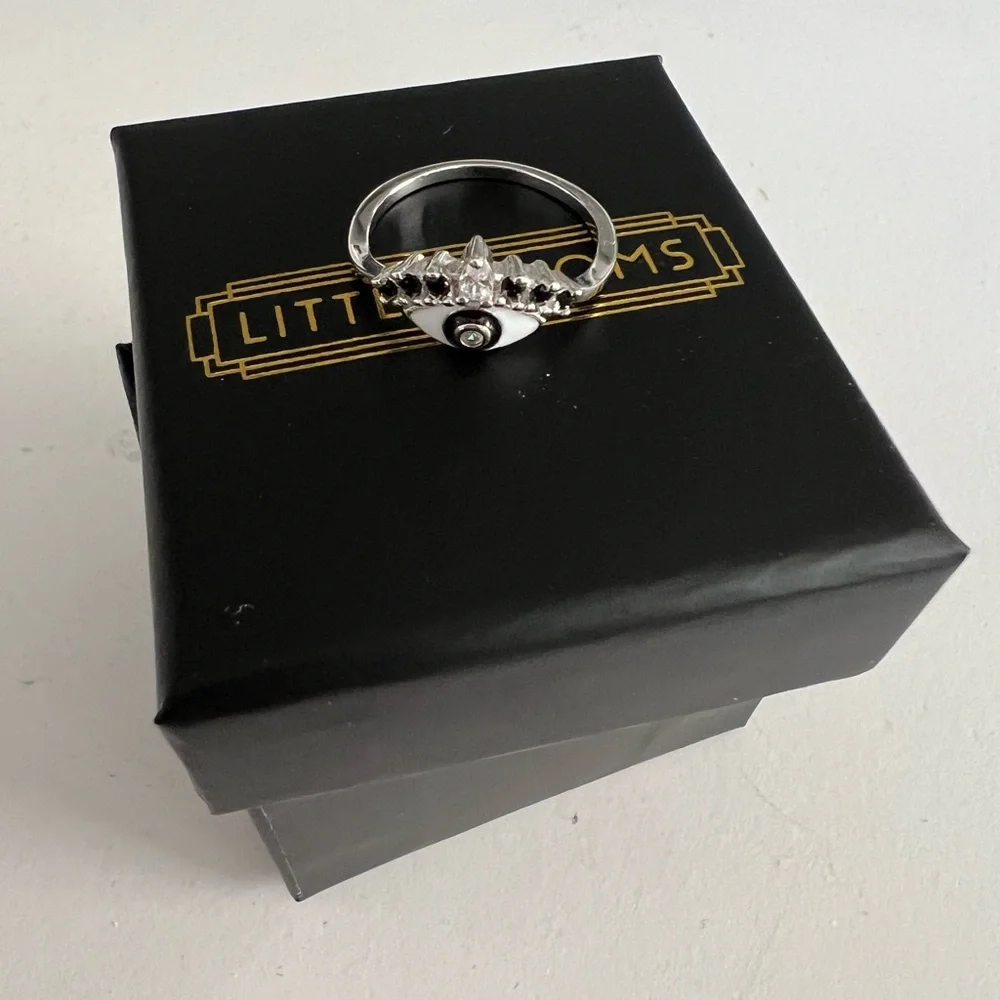Little Rooms Silver and Black Eye Ring size 5 - Picture 2 of 3